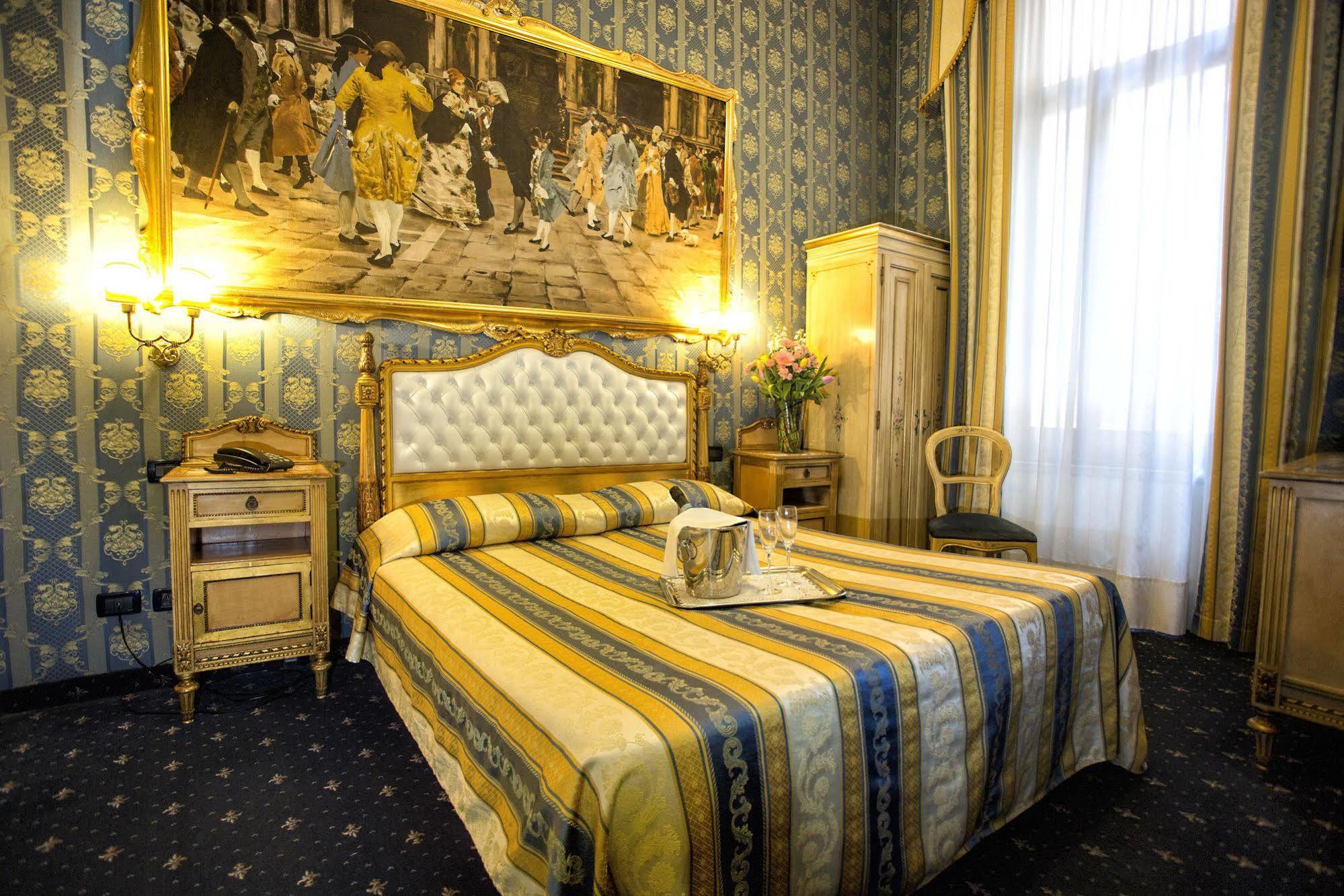 Hotel Noemi Venezia Esterno foto
